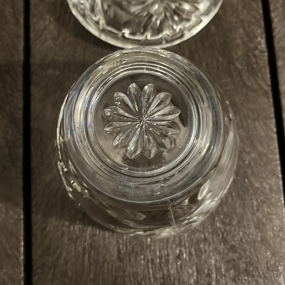 Vintage Glass Sugar Bowl - Picture 6 of 6